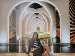 -涨巢·潮玩水疗局