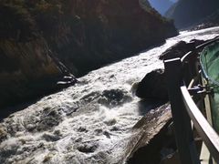 -丽江虎跳峡景区-售票处