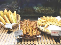 -Dough&Joe团憩(瑞虹天地月亮湾店)