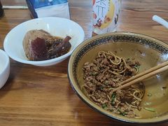 -友琴面馆(东白溪公寓店)