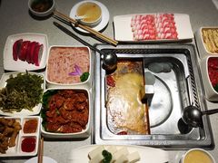 -海底捞火锅(航洋城店)