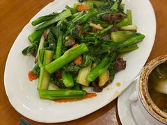 菜心炒鸽杂-煲煲掂风味煲仔饭餐厅(西区店)