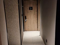 -上海虹桥中心爱琴海亚朵S酒店
