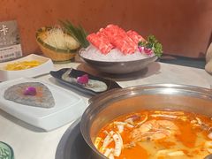 -喃喃椰·糟粕醋·椰子鸡火锅(七堡花园店)