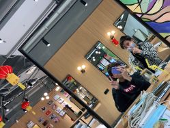 -T8 SALON
