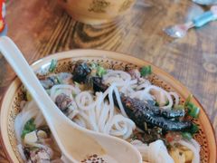-正宗李家土鸡米线店