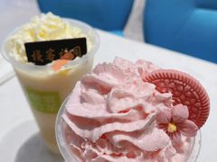 霸气生酪蜜桃莓-奈雪的茶(青岛卓悦里INTOWN店)