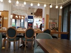 大堂-爱立颂·爱的礼物(老商埠店)