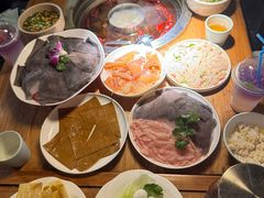 -城墙拐拐火锅(三峡广场黑金冠店)