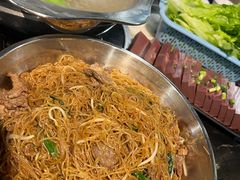 -牛一煲美食(江高店)