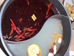 云南菌汤锅-老灶堂文创火锅(文艺路店)