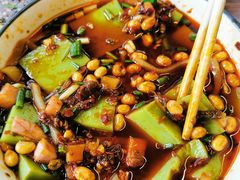 -王万妈卤猪脚(青岩交通路)