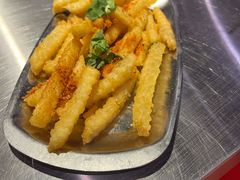 狼牙土豆-马路牙子烧烤音乐酒馆(望京店)