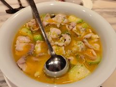 黄金酸汤煮鲨鱼-遇外滩(BFC外滩金融中心店)