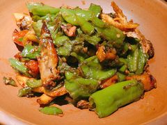 擂辣椒烧手撕鸡-吃饭皇帝大(合生汇店)