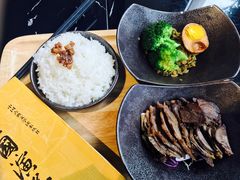 -南国会酒家(岗顶1站广场店)