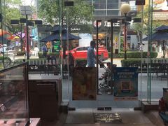 -巴黎贝甜(大宁国际商业广场店)