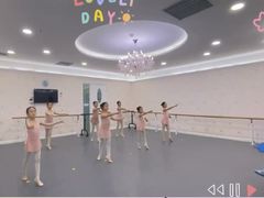 -Isee灰姑娘国际儿童艺术中心(北马路大悦城店)