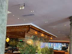 -八府香鸭·啫啫煲(华山路店)