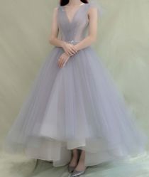 -予白婚纱礼服馆