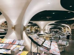 -钟书阁(珍园店)