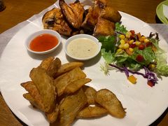 -JINNS锦时 steak&pizza(浸信会礼拜堂旧址店)