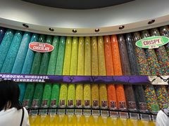 -m豆巧克力世界(上海世茂广场店)