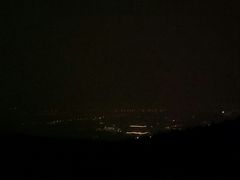 -鬼笑石后山停车场
