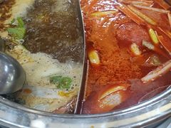-袁记串串香(泉水轻轨站店)