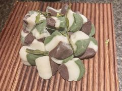 -三出山火锅(南京万象天地店)
