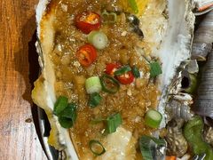 -京狮炙燥·精酿烧烤(首经贸店)