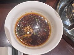 -余欢领鲜火锅(新街口店)