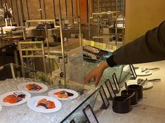 -东西风牛排馆周末烧烤自助(首都机场希尔顿店)
