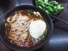 -丽影重庆小面(定西路店)