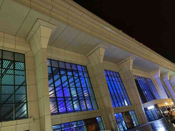 长治东站-"大学同学结婚,兜兜转转走了三天,从太原到.