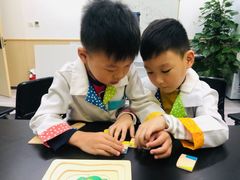 -神奇科学家STEAM科学实验科创赛事机器人编程逻辑思维MadScience(长宁来福士校区)