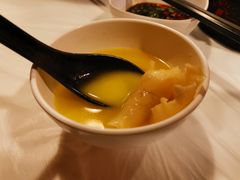 -鲜入围煮花胶鸡海鲜火锅