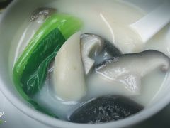 -渝半城经典川粤菜(重庆天地店)