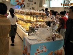 面包甜点陈列柜-BreadTalk面包新语·烘焙蛋糕(领展购物广场店)
