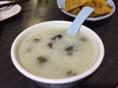 皮蛋瘦肉粥-贰號小院潮汕砂锅粥(前海西街店)