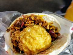 -清真马乐贝腊牛肉蛋黄菜夹馍(马蓉洒金桥店)