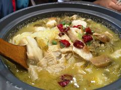 -周鱼小馆石锅酸菜鱼(活力汇店)