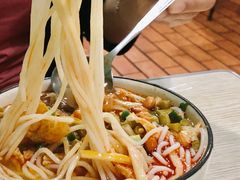 -忆螺巷螺蛳粉(步行街小巷店)
