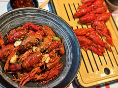 -肥肥虾庄·金牌油焖大虾(杨园滨江时代walk店)