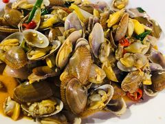 -四川小胡子海鲜(丁村万人海鲜广场店)