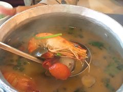 冬阴功-大头虾越式风味餐厅(光明广场店)