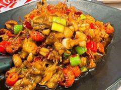 -肥肥虾庄·金牌油焖大虾(汉口城市广场店)