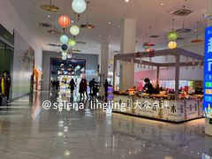 -平望服务区·停车场