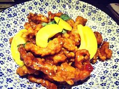 菠萝里脊-蜜桃餐厅·江浙融合菜(荟聚购物中心店)