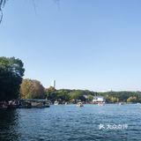 烈士公园原来可以这么美[亲亲]